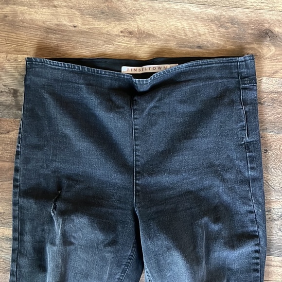 Black stretchy distressed bell bottom jeans size 13 - Picture 2 of 4
